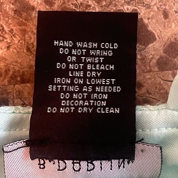 B. Darlin Dress Size 1/2 Sleeveless Halter Neck Fit-And-Flare Lace Teal​​ - Picture 6 of 9